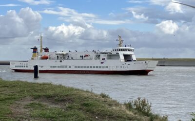 Das Schiff ist dieses Mal ganz schön klein und warum Stefan ein echt krasser Typ ist! (Borkum 2022)